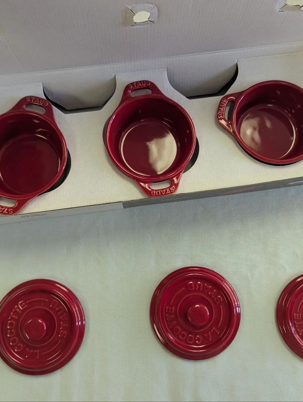 New Staub Set Of 3 Mini Cocottes In Red